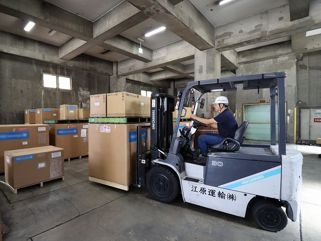 江原運輸株式会社 新山下保税蔵置場